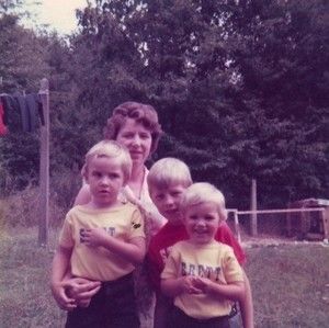 Meet your Posher, Elizabeth